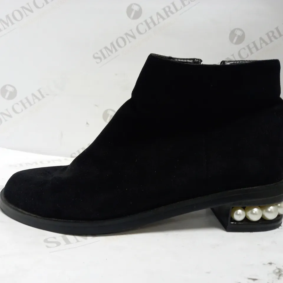 EGO PEARL DETAIL ANKLE BOOTS UK SIZE 7