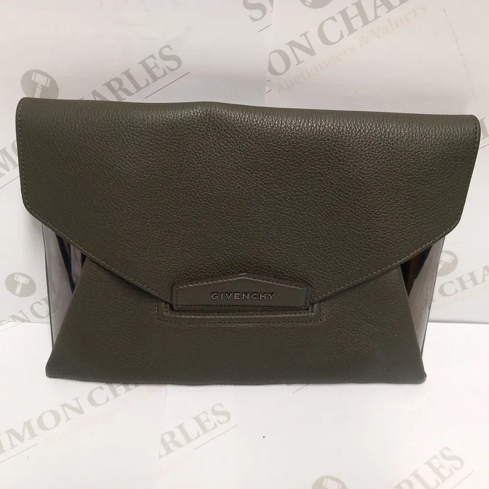 GIVENCHY LIGHT KHAKI ANTIGONA ENVELOPE CLUTCH