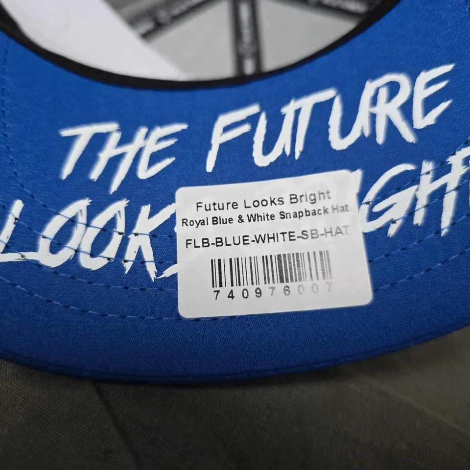 VALUEENTERTAINMENT FUTURE LOOKS BRIGHT SNAPBACK HAT – ROYAL BLUE & WHITE