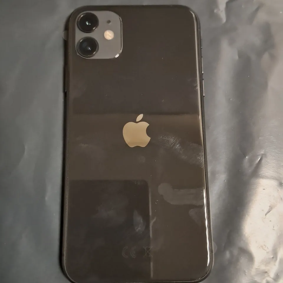 UNBOXED APPLE IPHONE 11 128GB IN BLACK