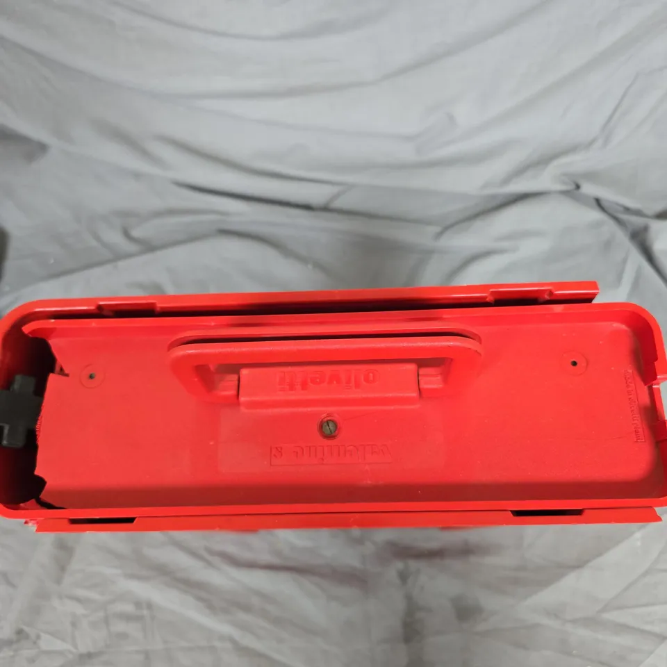 VALENTINE PORTABLE TYPEWRITER – RED, MANUAL, WITH CASE