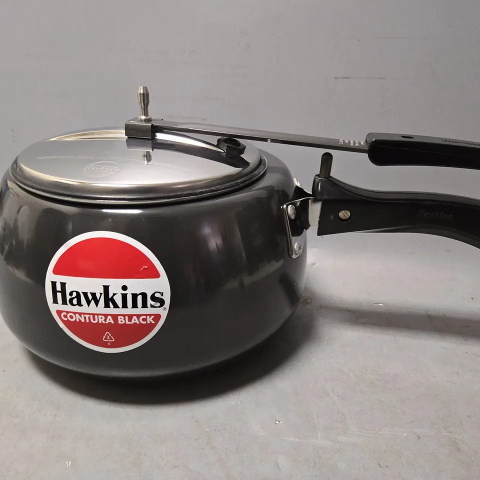 BOXED HAWKINS CONTURA IN BLACK