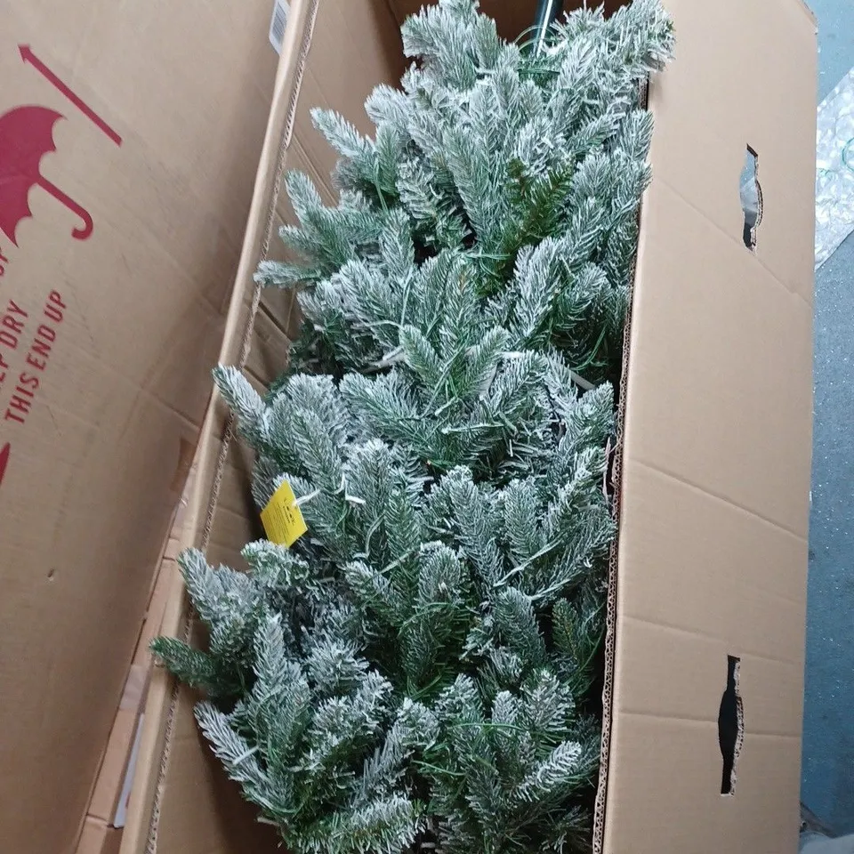 JM BY JULIEN MACDONALD SPARKLING FRAISER CHRISTMAS TREE 6FT - COLLECTION ONLY