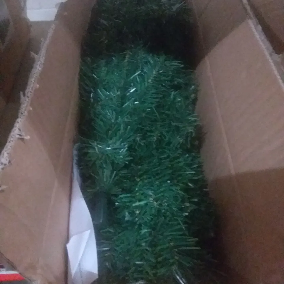 BOXED 180CM DELUXE GREEN WRAPPED TREE