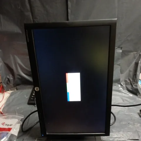 BLACK LCD COMPUTER MONITOR ON STAND HP