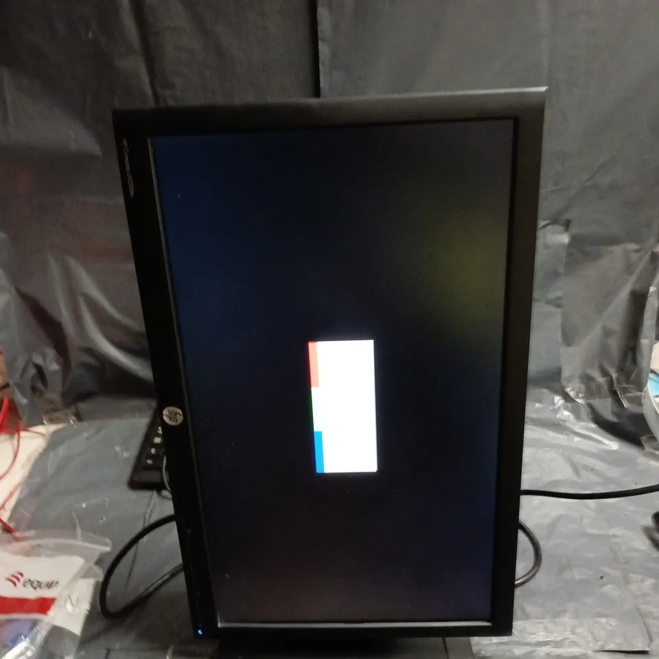 BLACK LCD COMPUTER MONITOR ON STAND HP