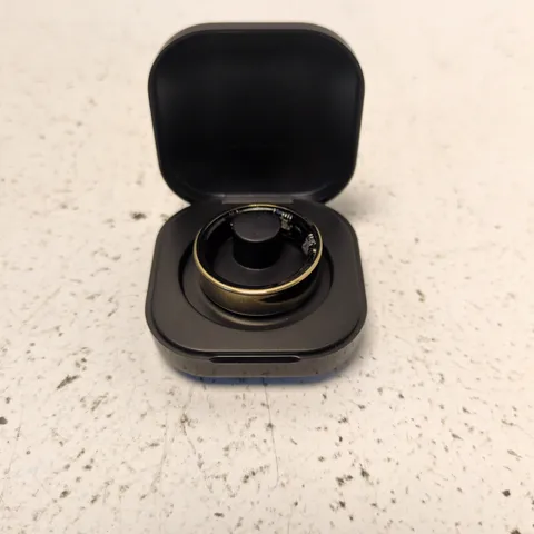 COLMI SMARTWATCH WITH CHARGING CRADLE IN BLACK PROTECTIVE CASE