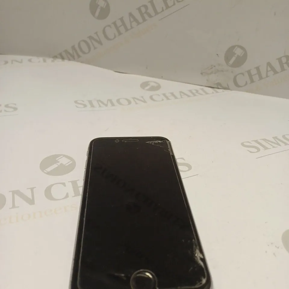 APPLE IPHONE S MODEL A1688