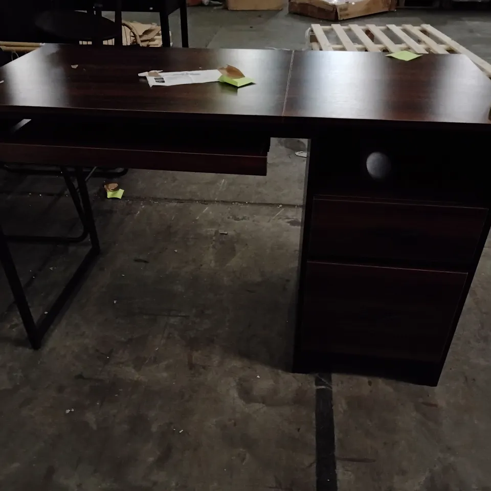 122CM COMPUTER DESK WITH FILE & STORAGE DRAWERS – BROWN