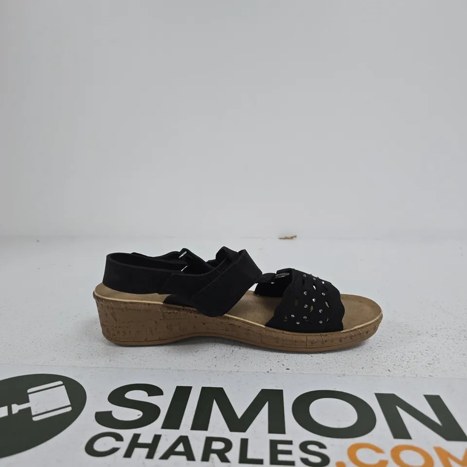 JO & JOE WOMEN'S BLACK WEDGE SANDALS WITH CORK SOLE AND STUDDED STRAPS (VELCRO) SIZE EU 39