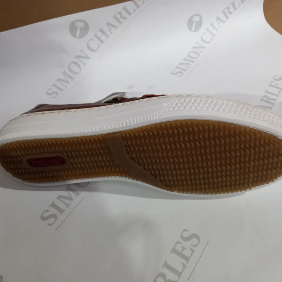 RIEKER BROWN SHOES SIZE 6 