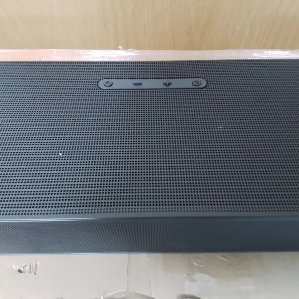 SAMSUNG Q990C SOUNDBAR AND SPEAKER SET