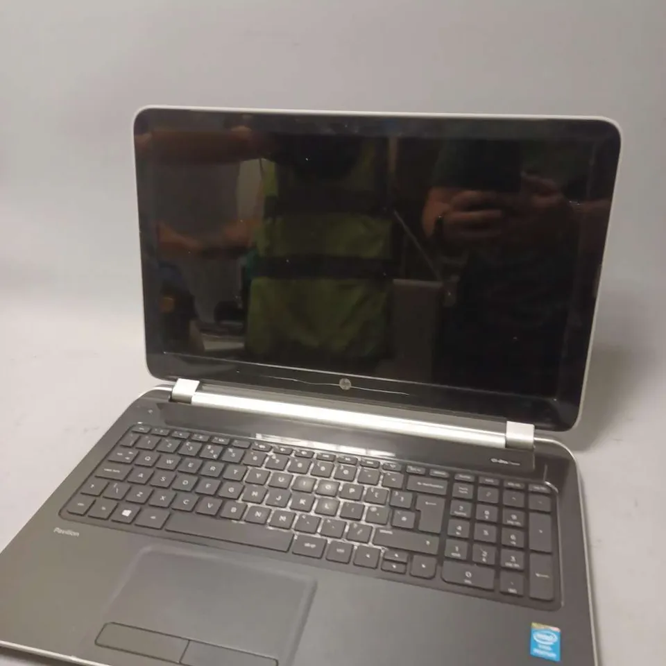 HP PAVILION 15 NOTEBOOK PC LAPTOP 