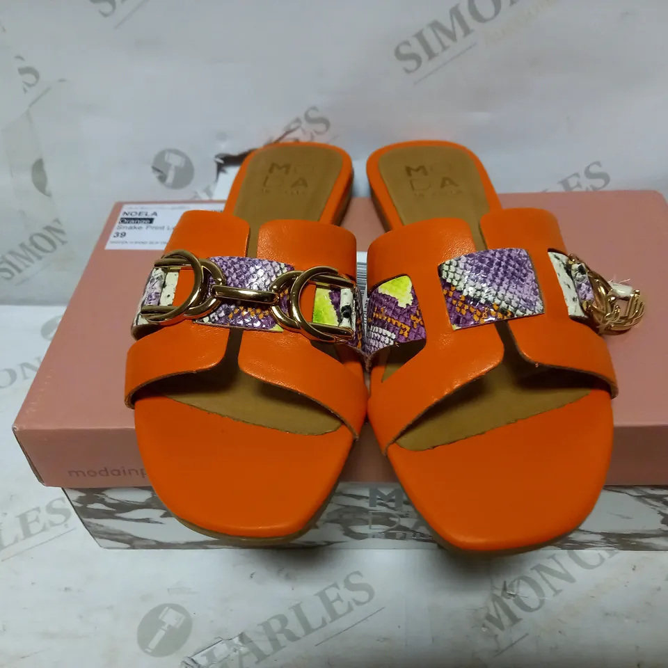 MODA IN PELLE NOELA SLIDE SANDAL ORANGE SNAKE PRINT - SIZE 39