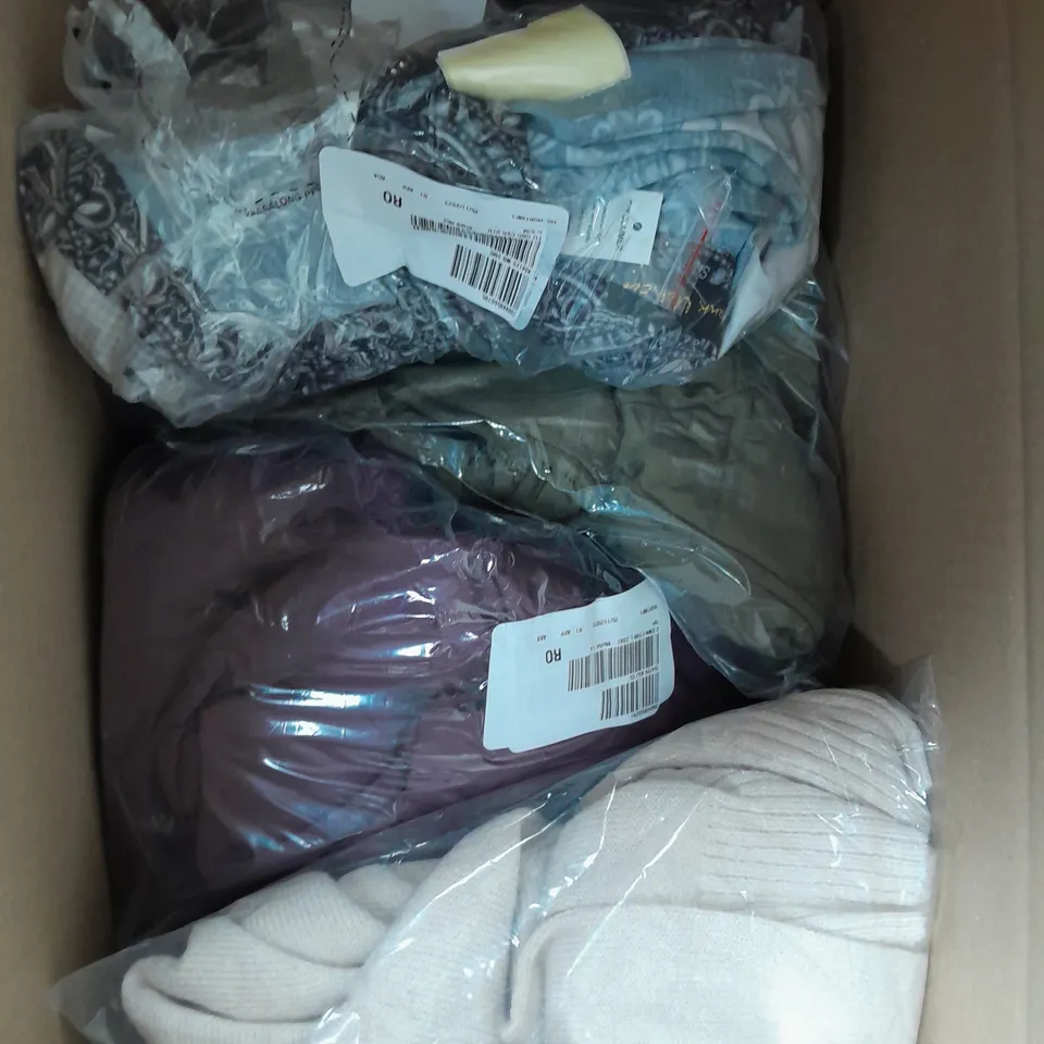 A BOX OF 6 ITEMS OF CLOTHING TO INCLUDE A BROWN FAUX LEATHER JACKET AND A BLACK CARDIGAN WITH PEARL TRIM 