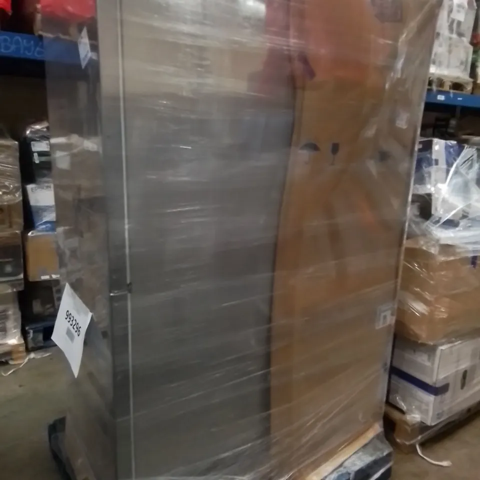 CANDY FREESTANDING FRIDGE FREEZER 313L SSTEEL AND BOSCH KGN34NWEAG SERIE 2 FREESTANDING FRIDGE FREEZER