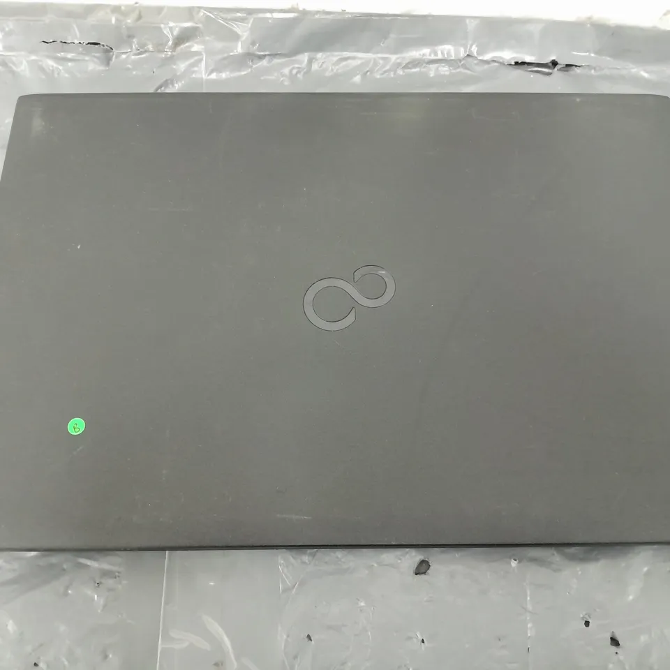 FUJITSU A357 LIFEBOOK LAPTOP 