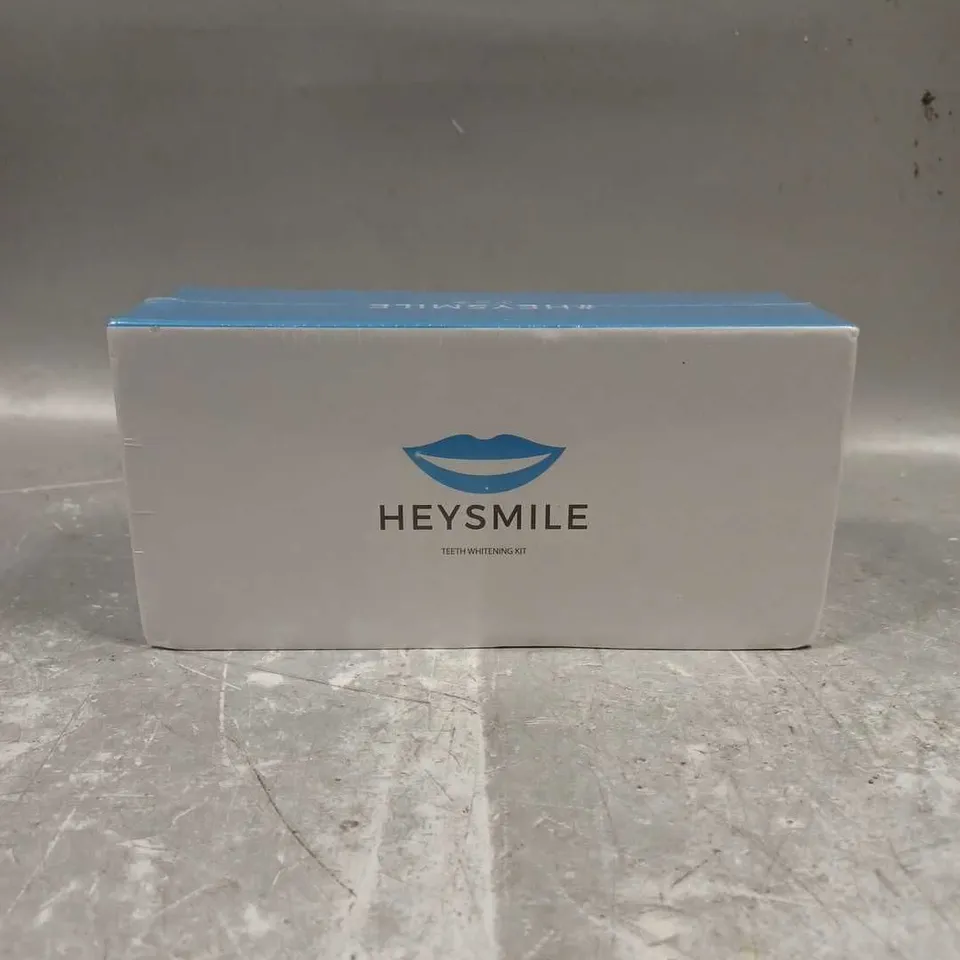 SEALED HEYSMILE TEETH WHITENING KIT