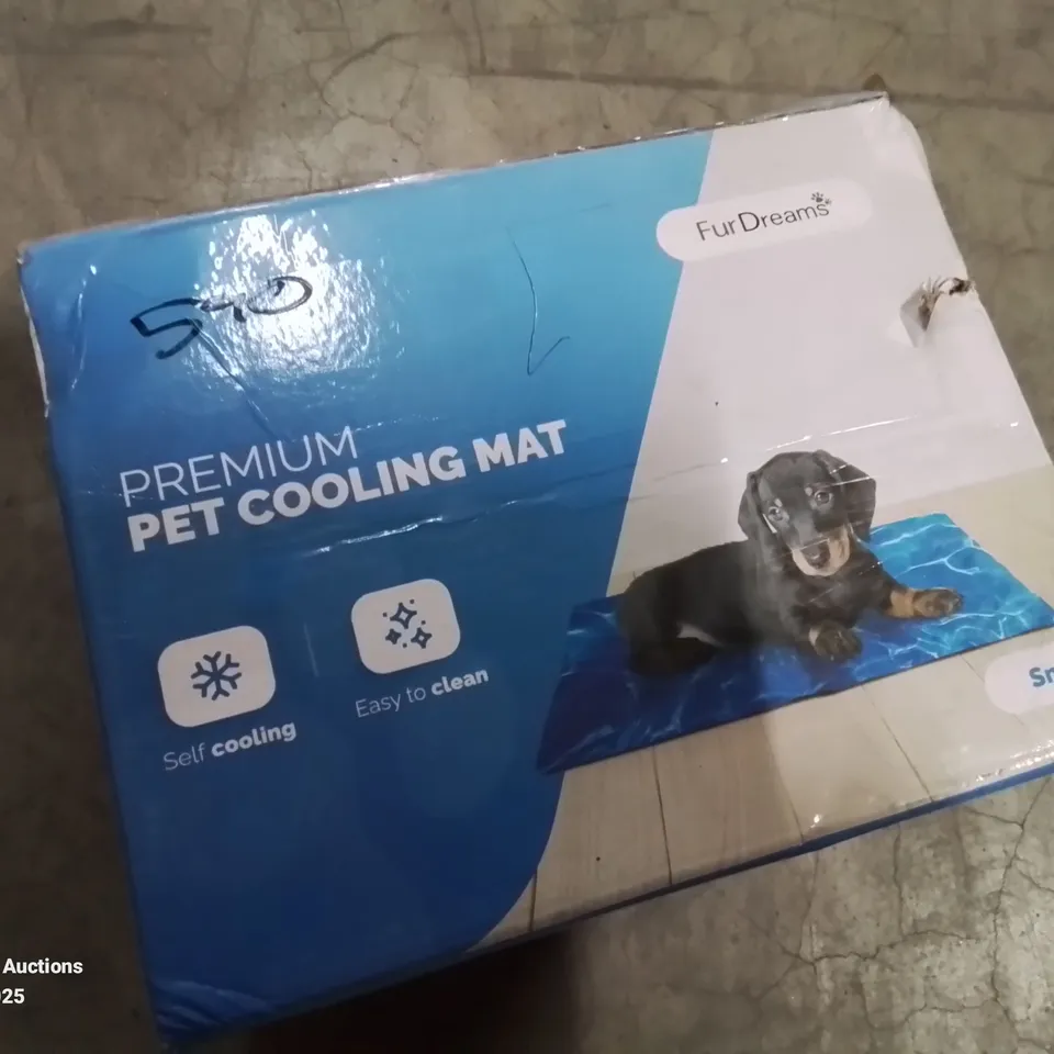 BOXED PREMIUM PET COOLING MAT