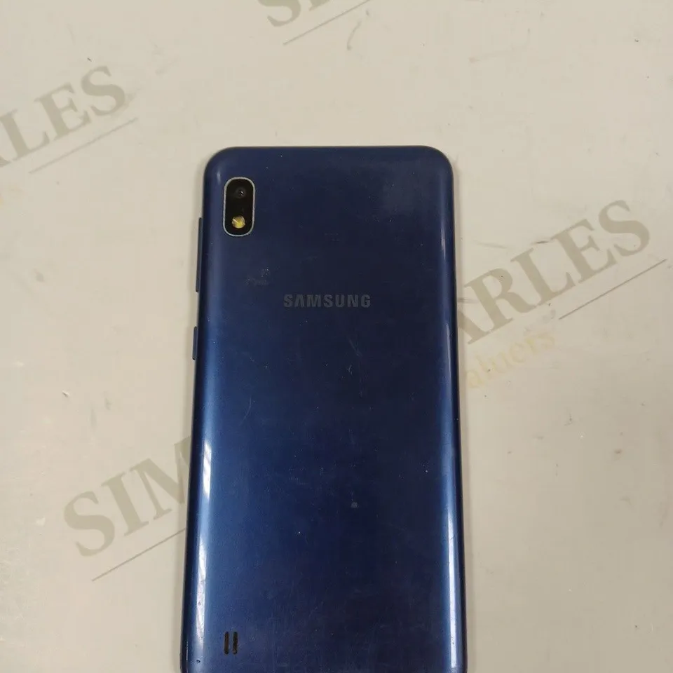 SAMSUNG GALAXY A10 MOBILE PHONE IN BLUE