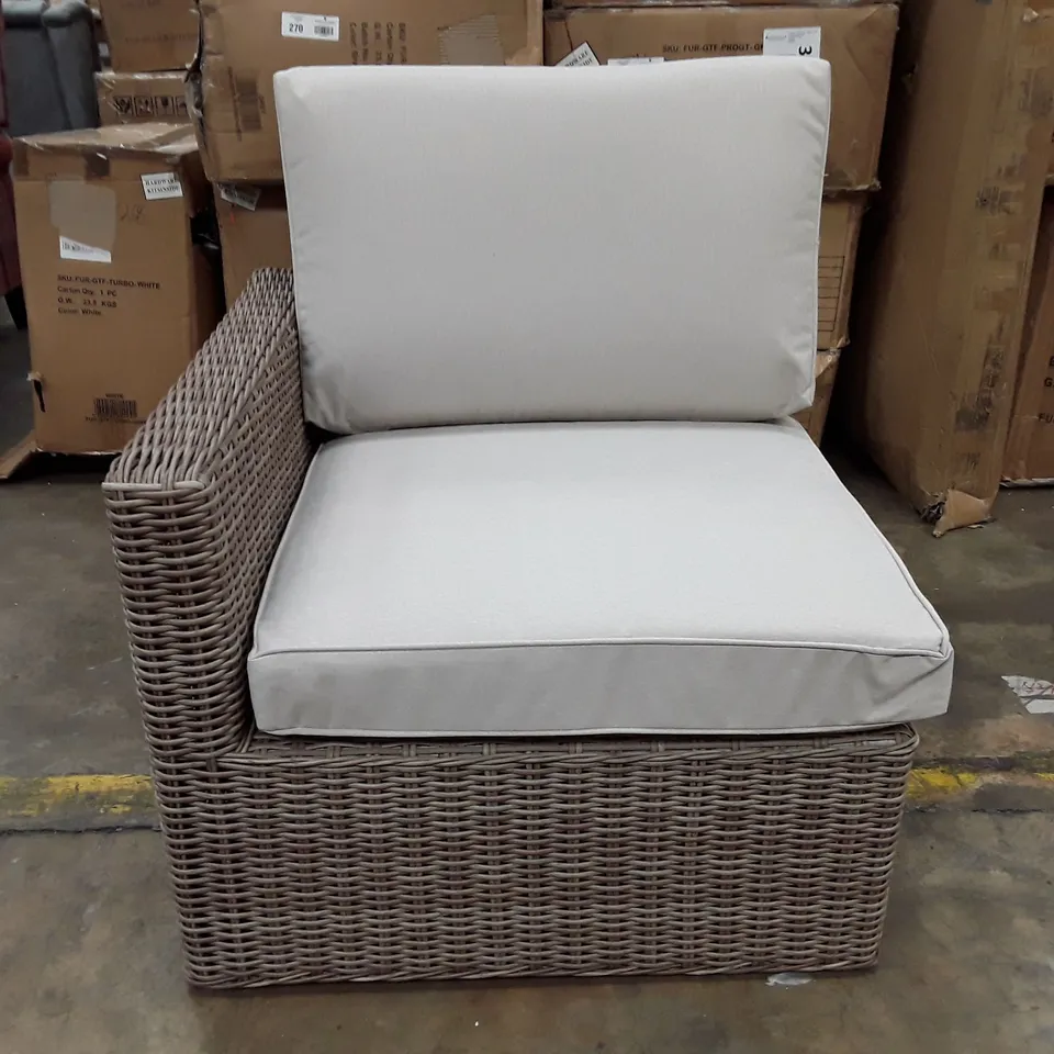 BOXED STRAIGHT ARM RIGHT CORNER SOFA CHAIR - NATURAL 