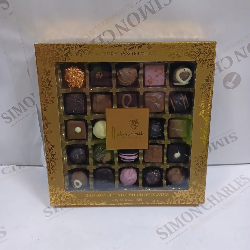 HOLDSWORTH HANDMADE LUXURY ENGLISH CHOCOLATE SELECTION 
