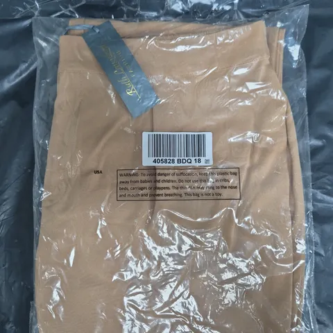 BAGGED RUTH LANGSFORD TAPERED PULL ON TROUSER PETITE IN CARAMEL - SIZE 18