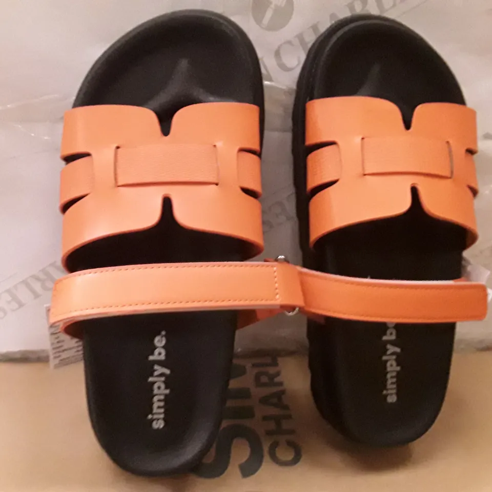 BOXED BRAND NEW SIMPLY BE SLIPPERS/SCANDALS SIZE 5 ORANGE AND BLACK COLOUR APPROXIMATELY 5 PAIRS