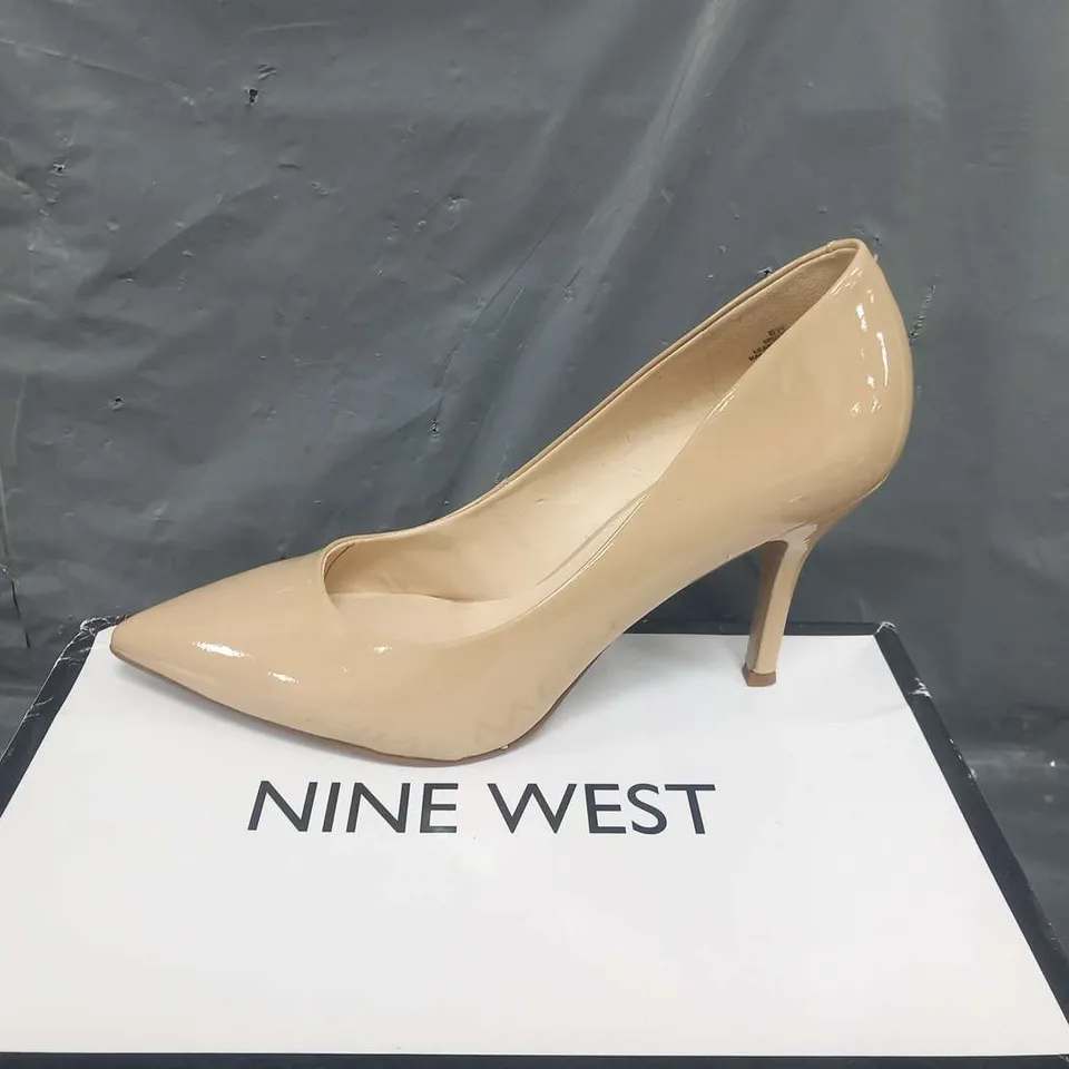 BOXED NINE WEST FLAX BLUSH PATENT SIZE 8