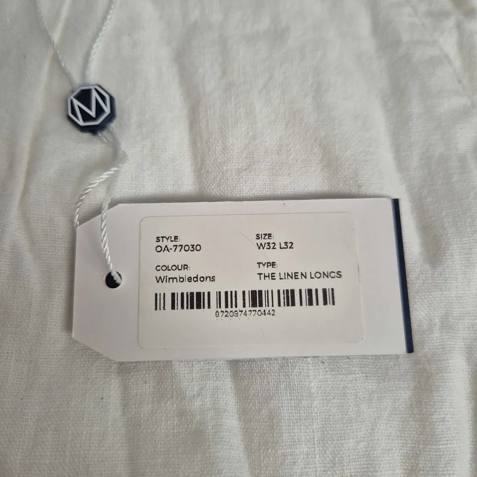 MR MARVIS THE LINEN LONGS – WIMBLEDON, UK 32 (W32 L32)
