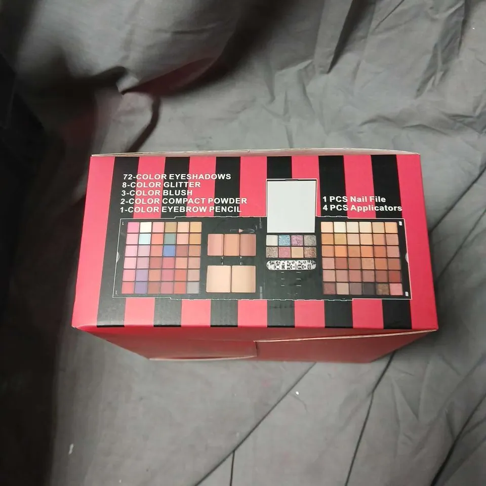 MAKE-UP PALETTE GIFT BOX – 72-COLOUR EYESHADOWS, 8-COLOUR GLITTER, 3-COLOUR BLUSH .