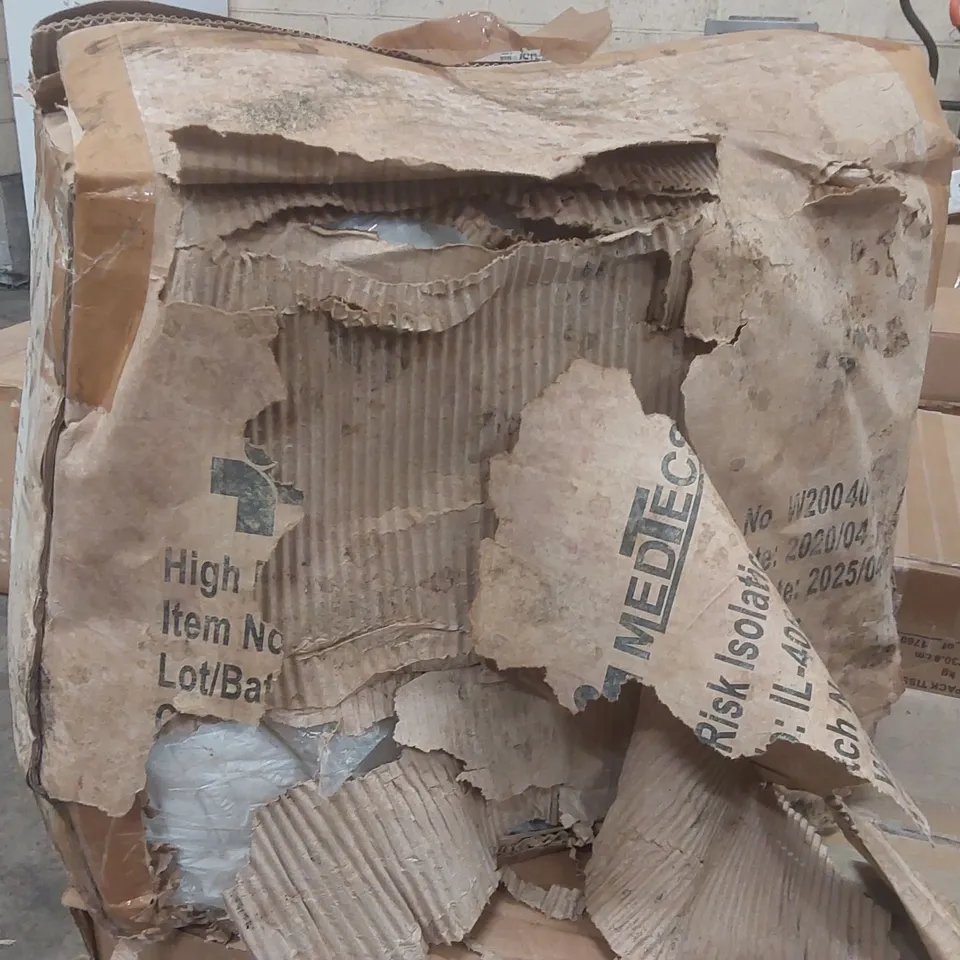 BOX OF APPROXIMATELY 100 MEDTECS HIGH RISK ISOLATION GOWNS