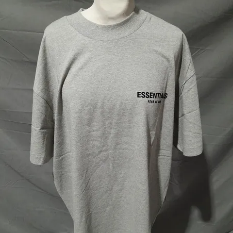 ESSENTAILS LIGHT GREY T-SHIRT - MEDIUM