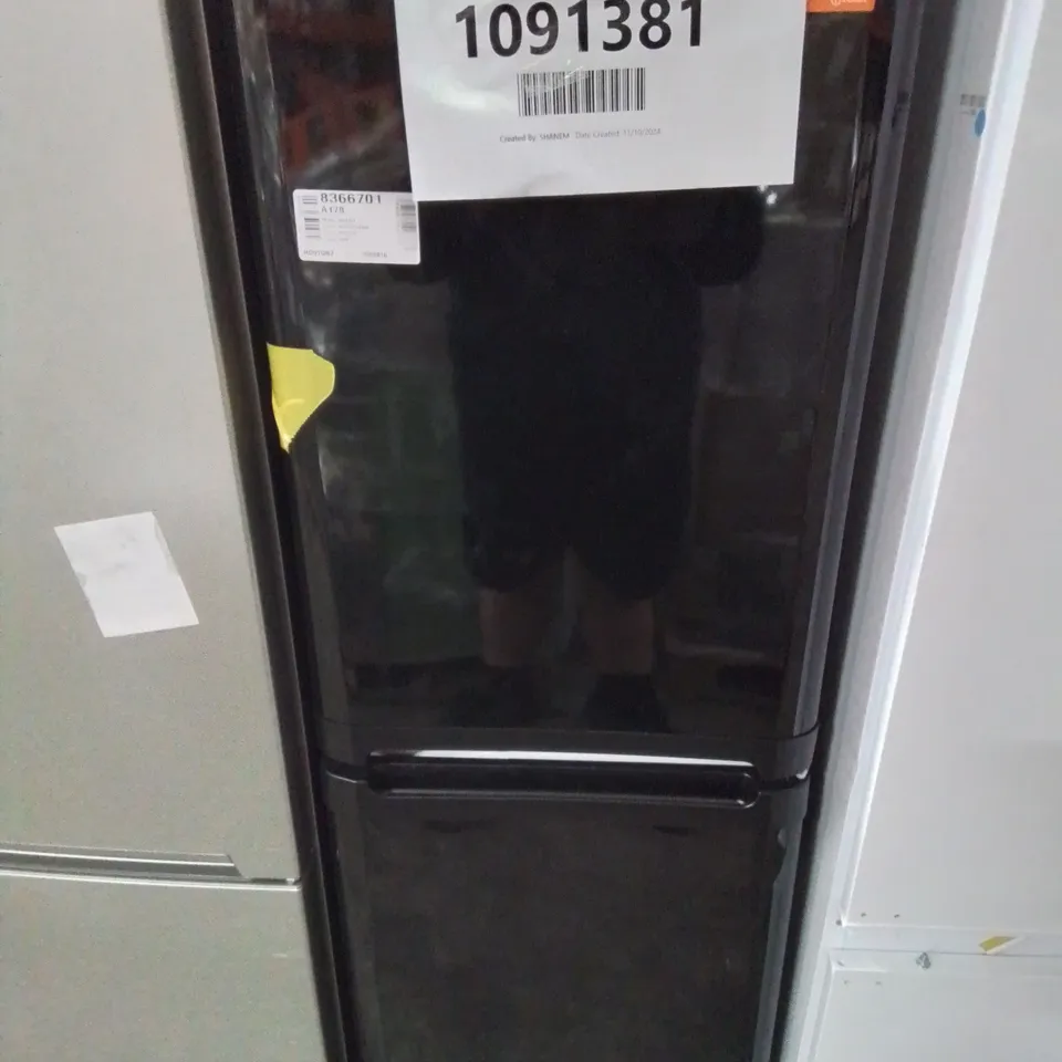 INDESIT CM02 FREESTANDING FRIDGE FREEZER IN BLACK - UNPROCESSED RAW RETURN