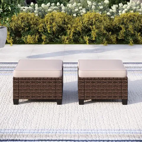 BOXED WICKER OUTDOOR OTTOMAN