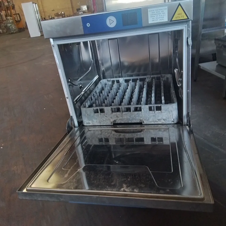 HOBART PROFI UNDERCOUNTER DISHWASHER FX-10B