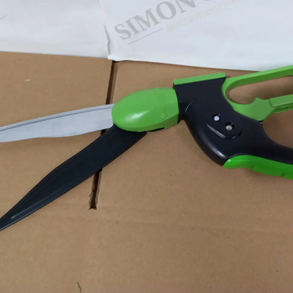 GRUMPY GARDENER ONE HANDED SHEARS