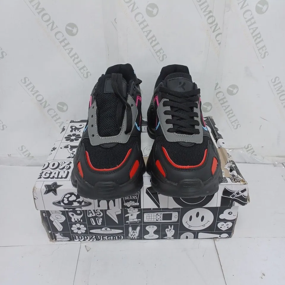 KOI FOOTWEAR MENS BLACK MULTI TRAINERS SIZE 9