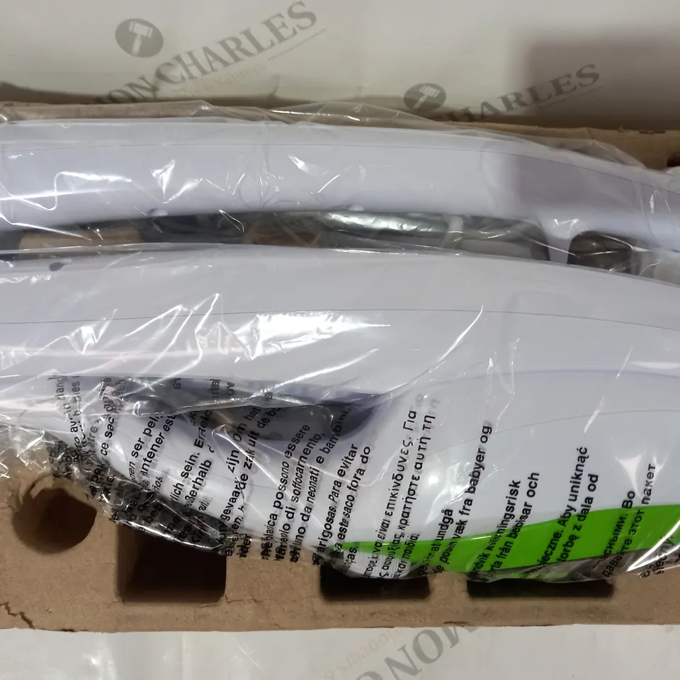 BOXED MORPHY RICHARDS 12 IN 1 UPRIGHT AND HANDHELD STEAM CLEANER