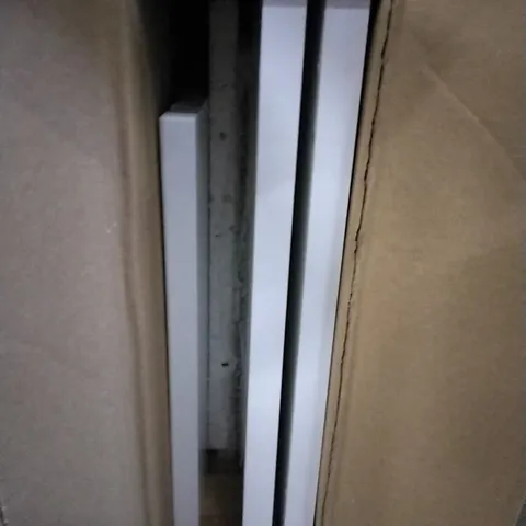 BOXED BELLO TV STAND 175CM WITH WHITE LAMELLS AND GOLDEN