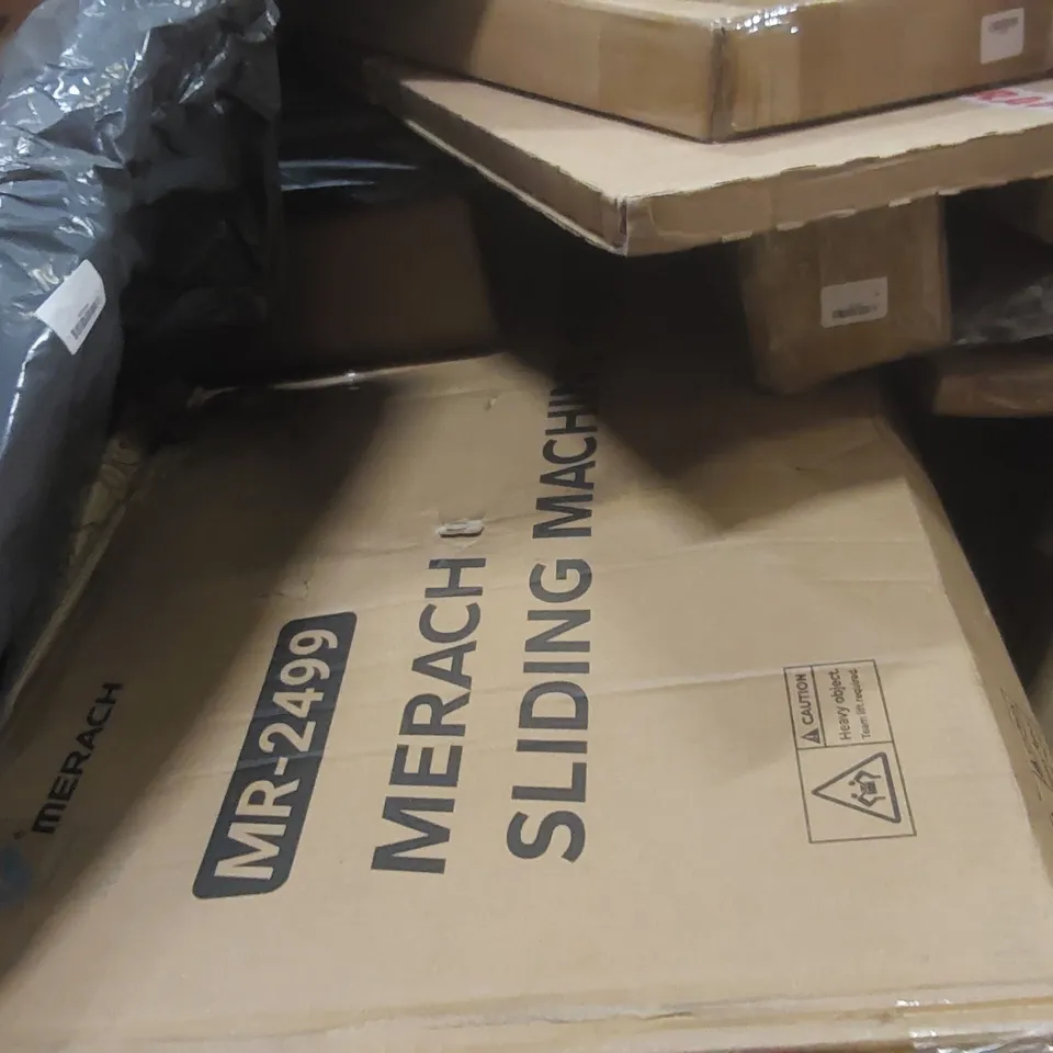 PALLET OF ASSORTED HOUSEHOLD GOODS AND PRODUCTS TO INCLUDE: SLIDING MACHINE, FOOT REST, KNOB-OPERATED CPU HOLDER, FLOATING SHELVES, ART PINECONE ECT