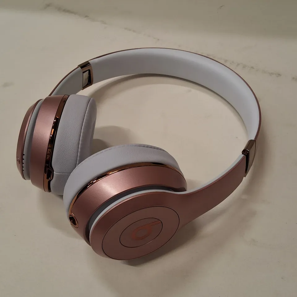 BEATS BY DR. DRE SOLO 3 WIRELESS HEADPHONES - ROSE GOLD