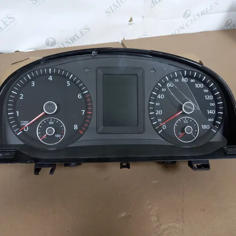 UNBRANDED DISPLAY CLUSTER