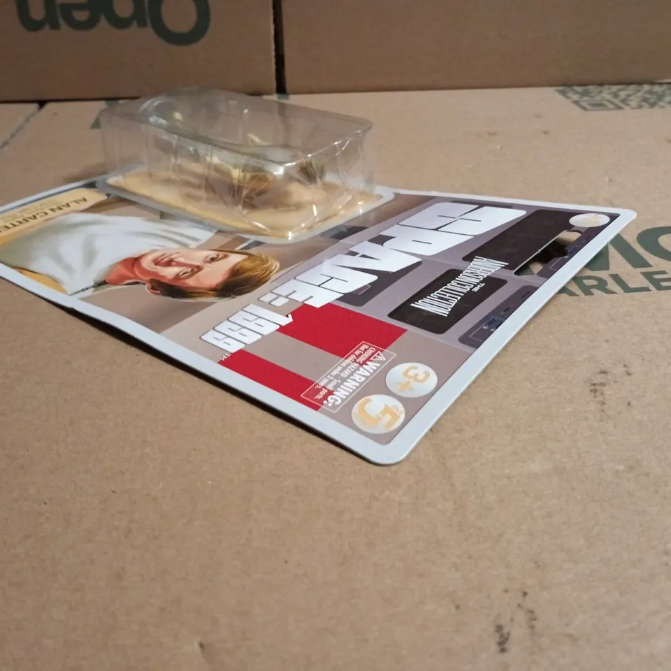 SPACE: 1999 ALAN CARTER ACTION FIGURE – MOONBASE ALPHA CHIEF EAGLE PILOT, CARDED