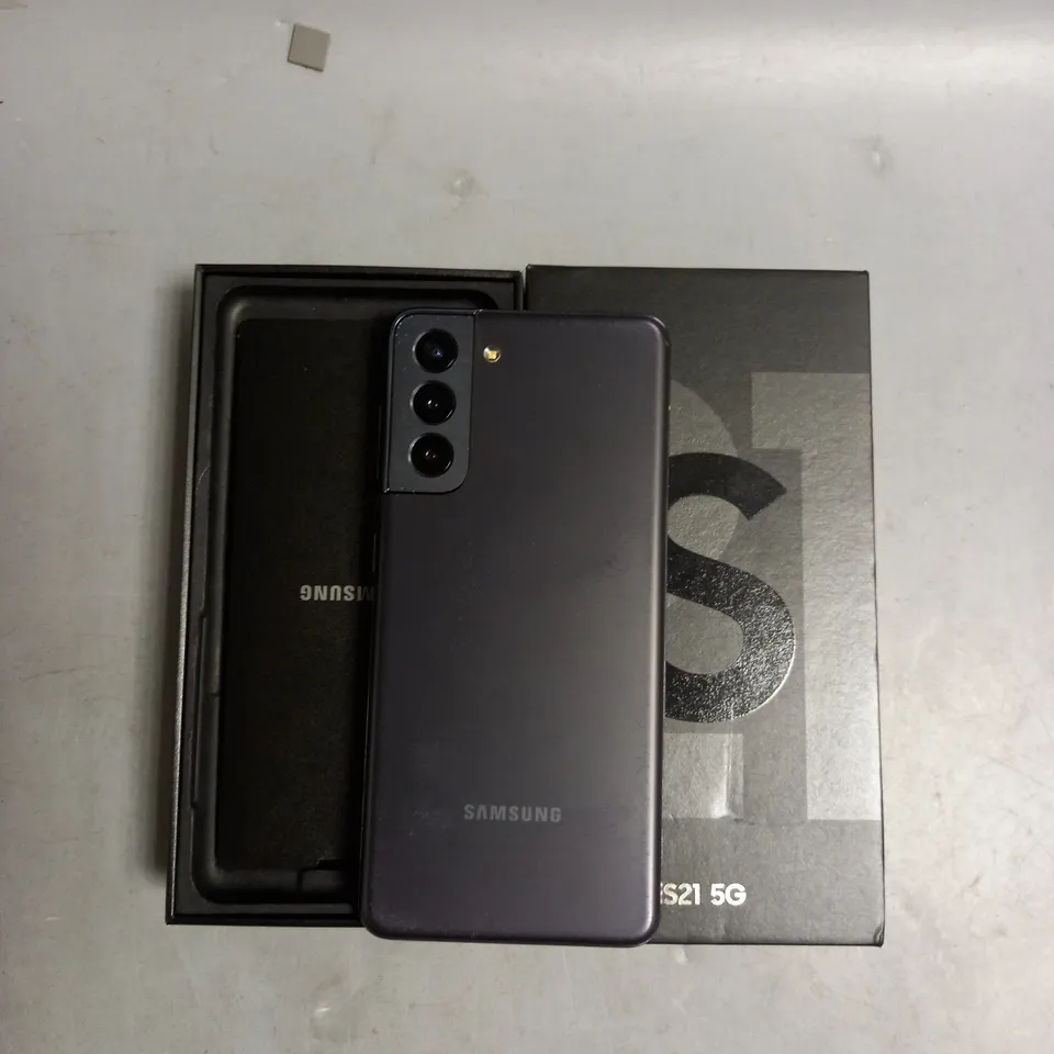 BOXED SAMSUNG GALAXY S21 IN MIDNIGHT BLACK
