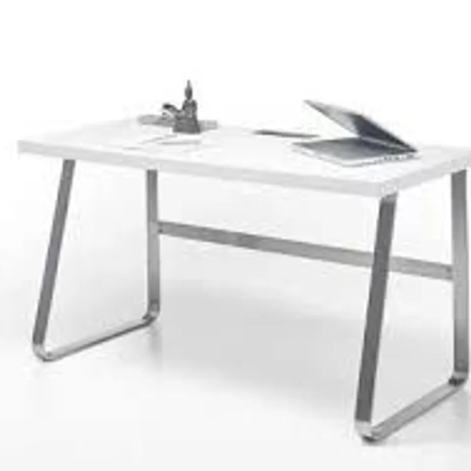 BOXED INNO TREND FOLDING TABLE - WHITE