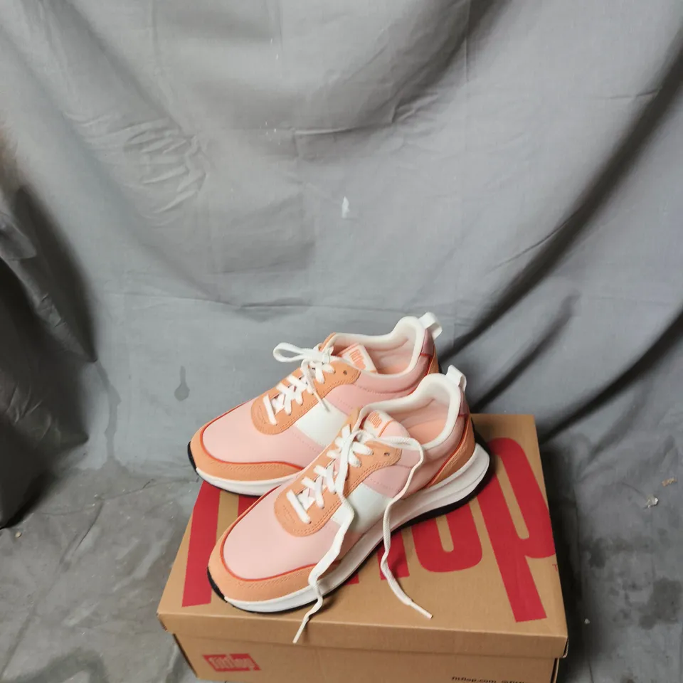 FITFLOP WOMEN'S TRAINERS - PINK/PEACH WITH WHITE STRIPES, UK 6 (EU 39)