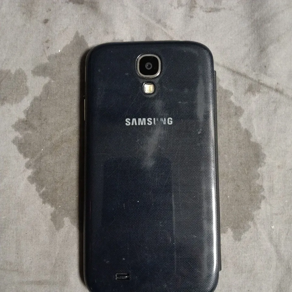 SAMSUNG GALAXY S4 SMARTPHONE 