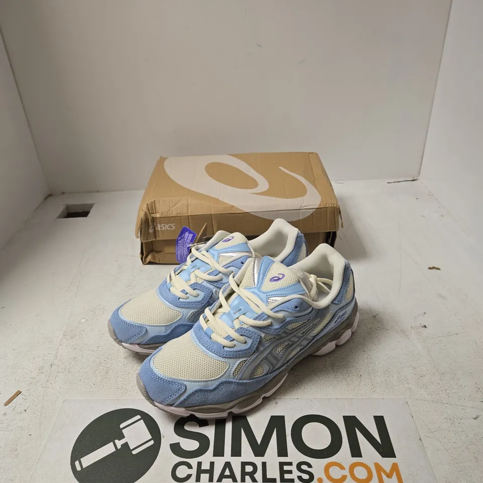 ASICS GEL-NYC TRAINERS – CREAM/ARCTIC SKY, UK 10 (US 11)