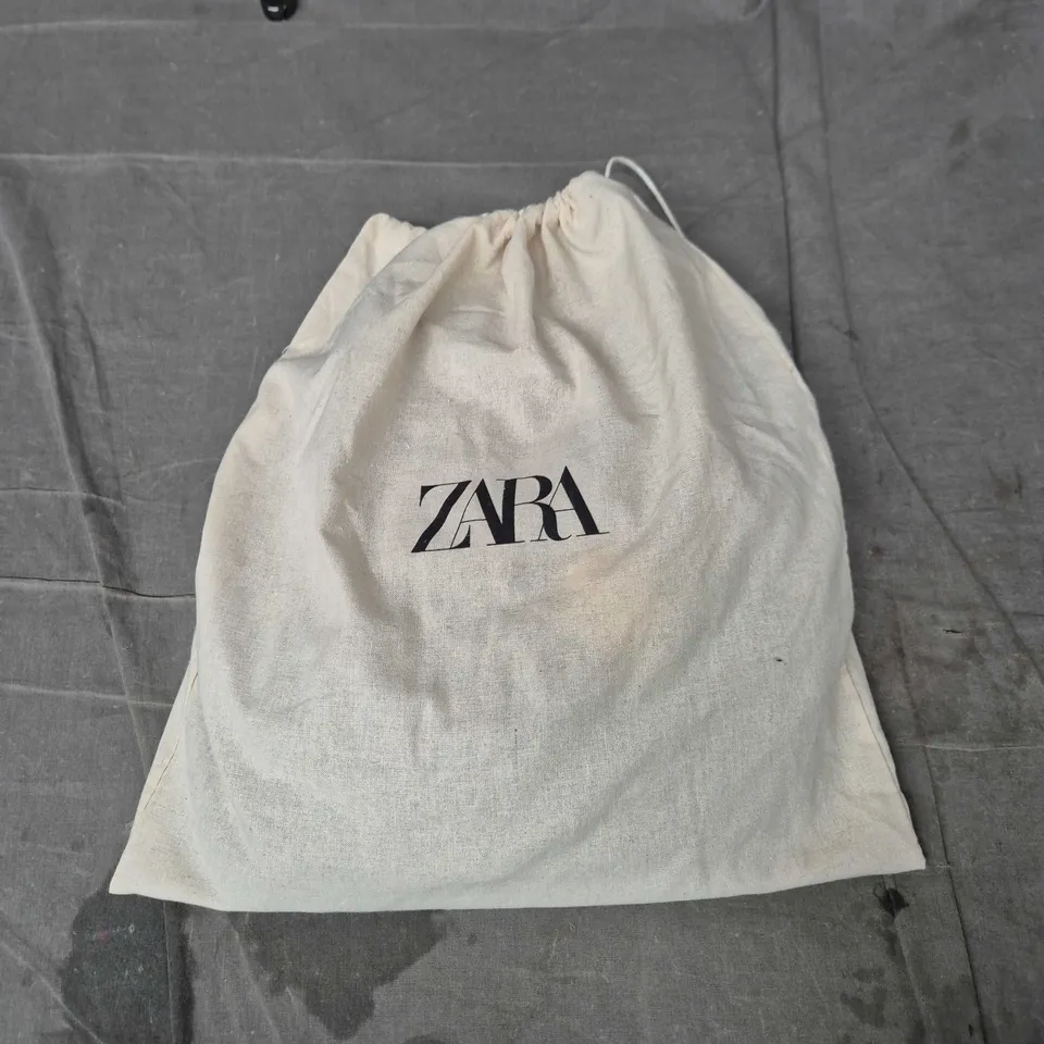 Magenta draped dress with waist jewel – Size L (UK) + Zara garment bag